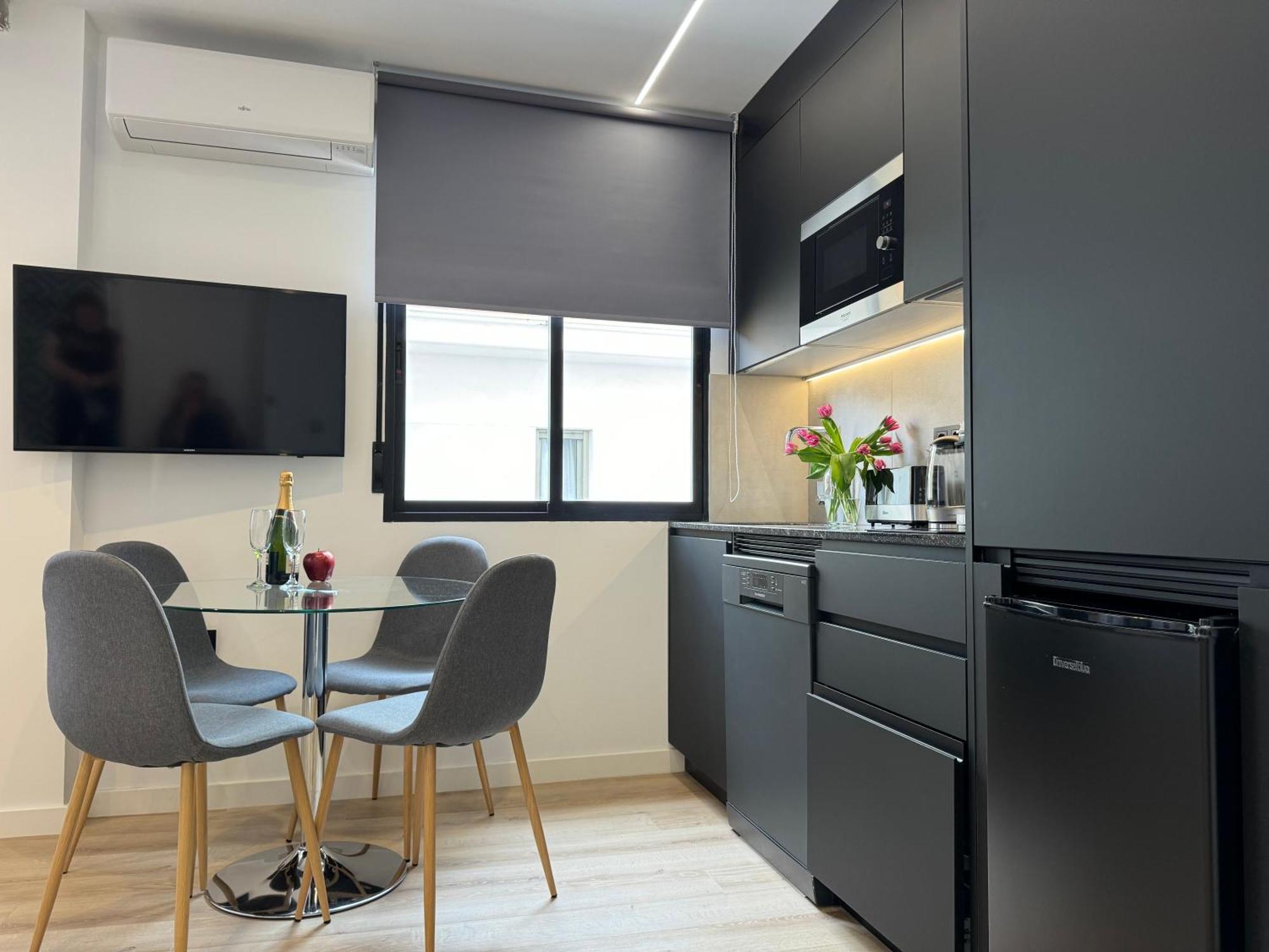 Apart-Hotel Happy Life Alicante Buitenkant foto